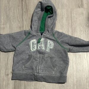 4/$30 GAP Heather Grey Sweater with Green Lining